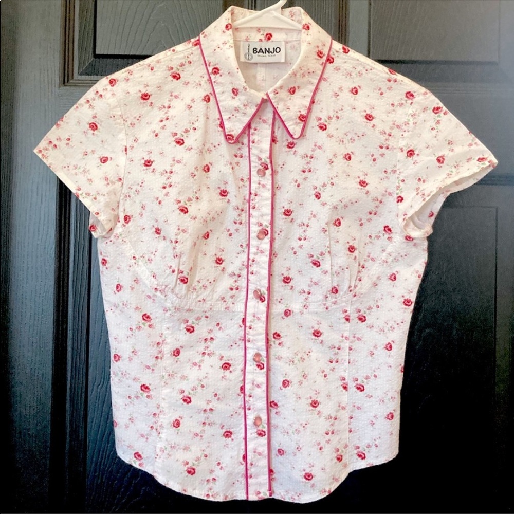 SOLD Feminine vintage western button down shirt